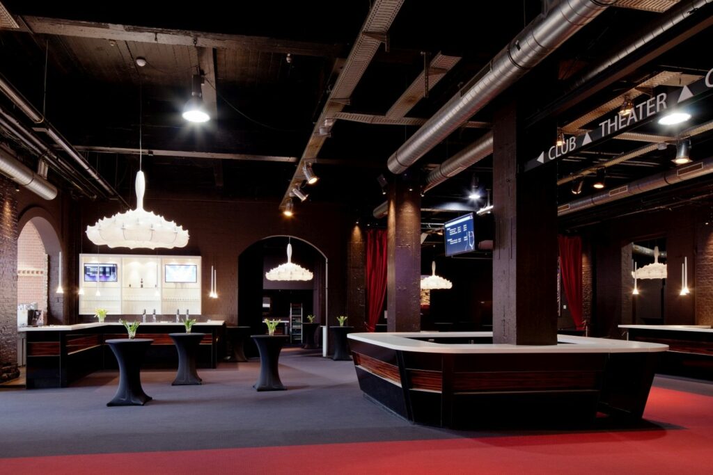 capitoltheater-foyer-andreasmeichsner