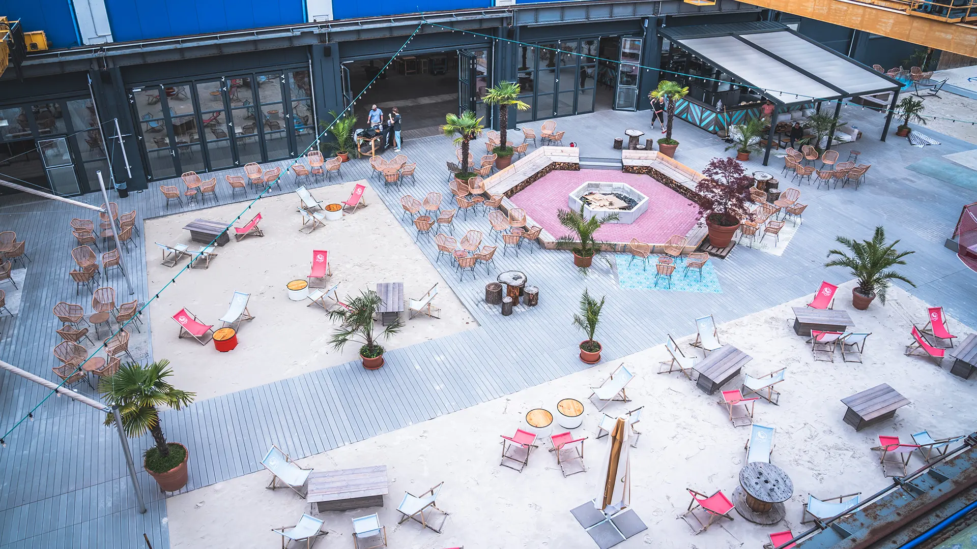 Beach Club Outdoor