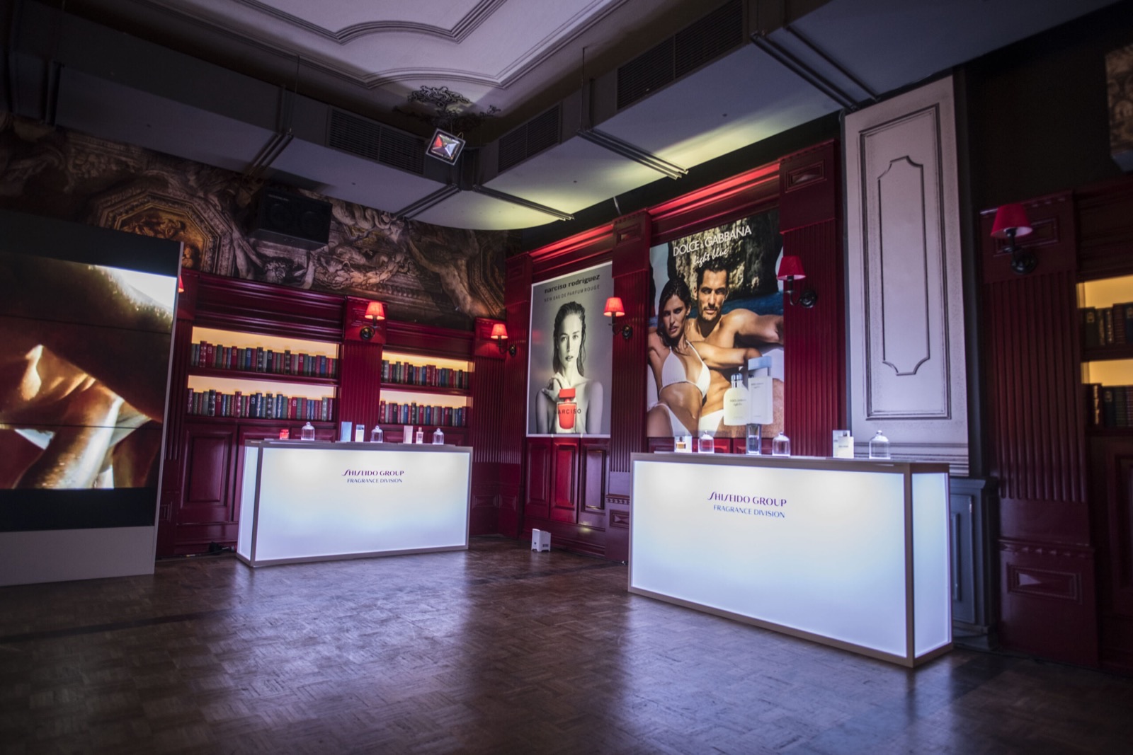 Stilvolle Präsentationen im Salon der Nachtresidenz