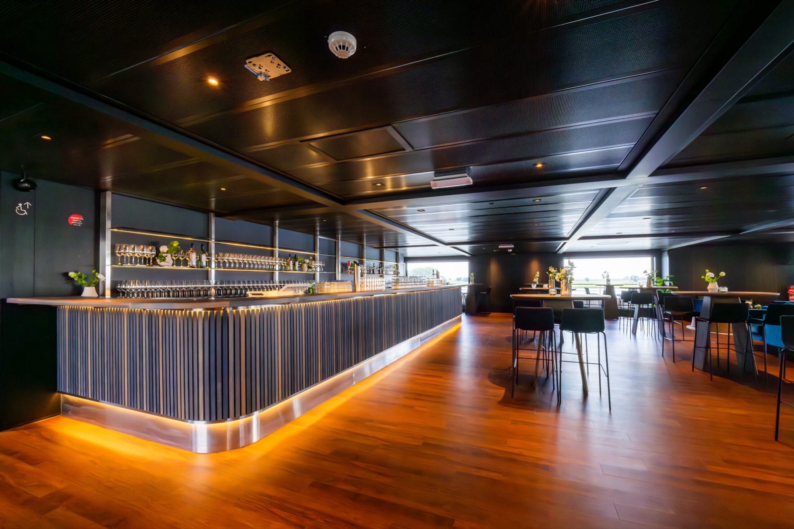 Oceandiva Nova – Eventschiff am Rhein in Düsseldorf